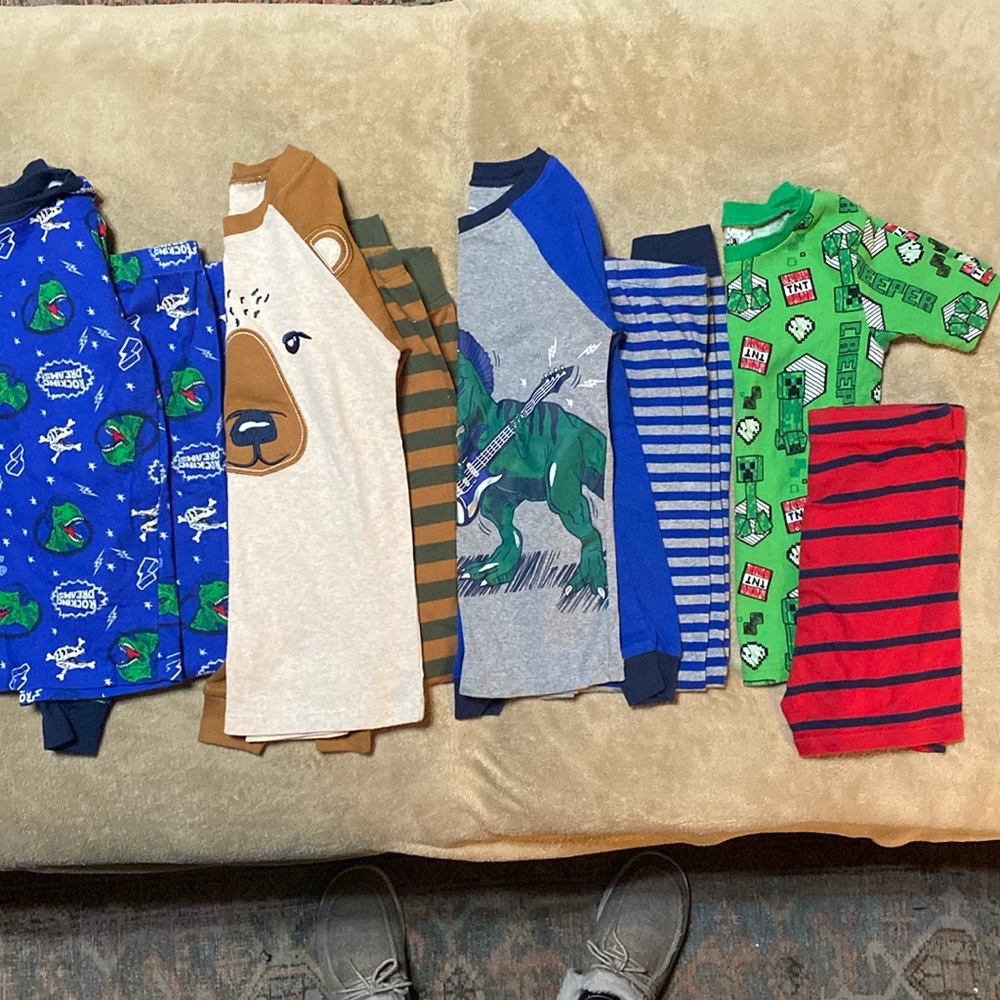 Boys size 8 pj lot